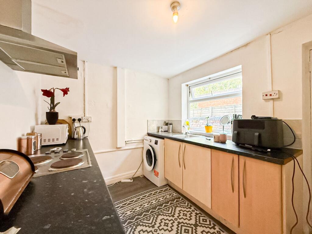 Argyle Road, Garston, L19 photo 2