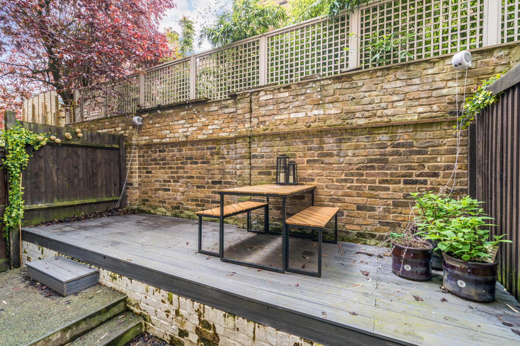Property photo 8