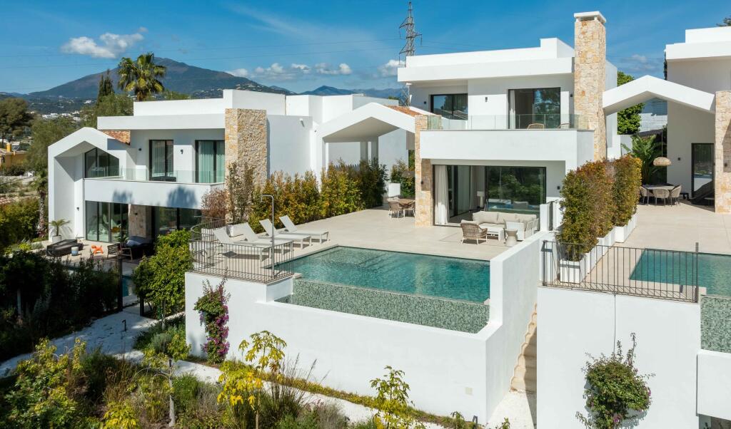 Main image of property: Andalucia, Malaga, San Pedro de Alcántara
