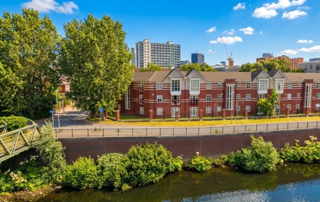 Main image of property: Linen Court, Salford, Lancashire, M3