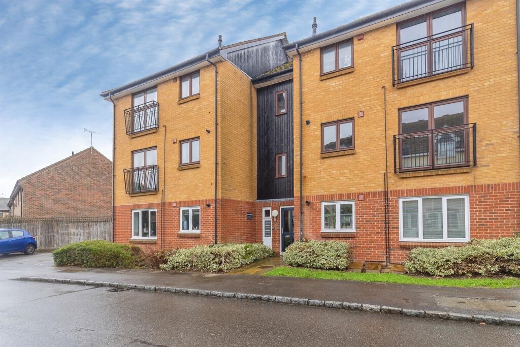 Main image of property: Queensbury Lane, Monkston Park, MK10 9PQ