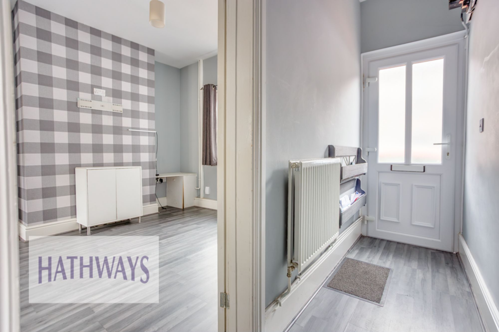 House in Pontnewydd - View 3