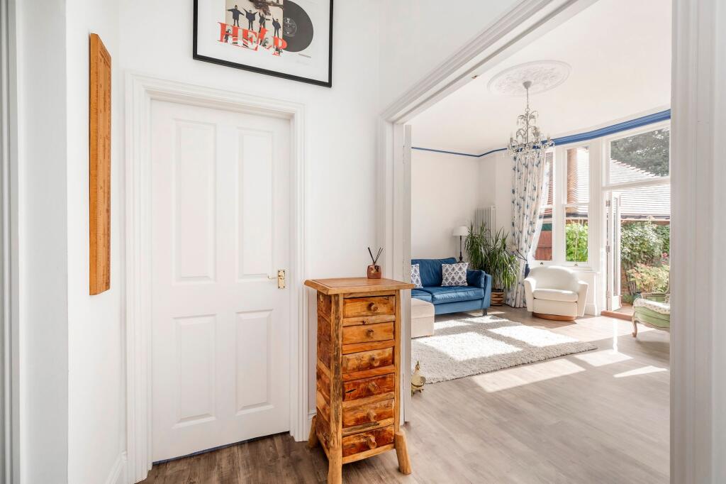 Apartment in Bournemouth - View 5