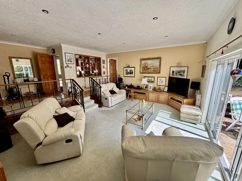 Skylark Rise, Woolwell, Devon photo 4