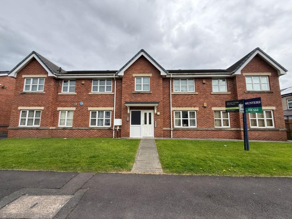 Main image of property: 12 Oxford Street, Leigh, Lancashire, WN7 1NE