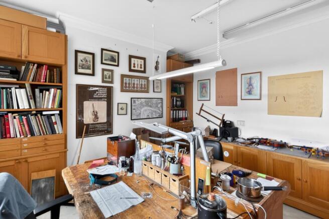 30 Queen Anne Street, London W1G 8HX