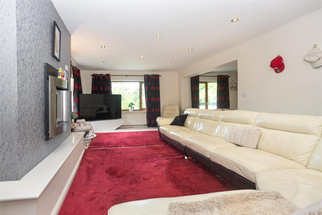 House in Llandudno - View 2