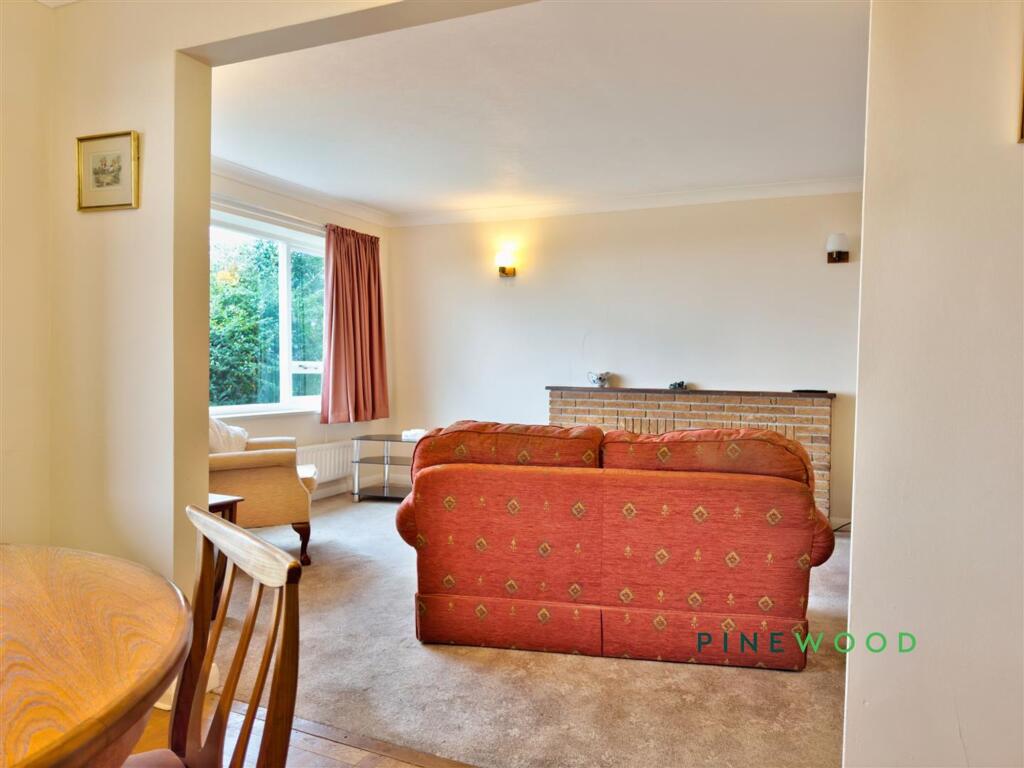 House in Bolsover, Whitwell - More