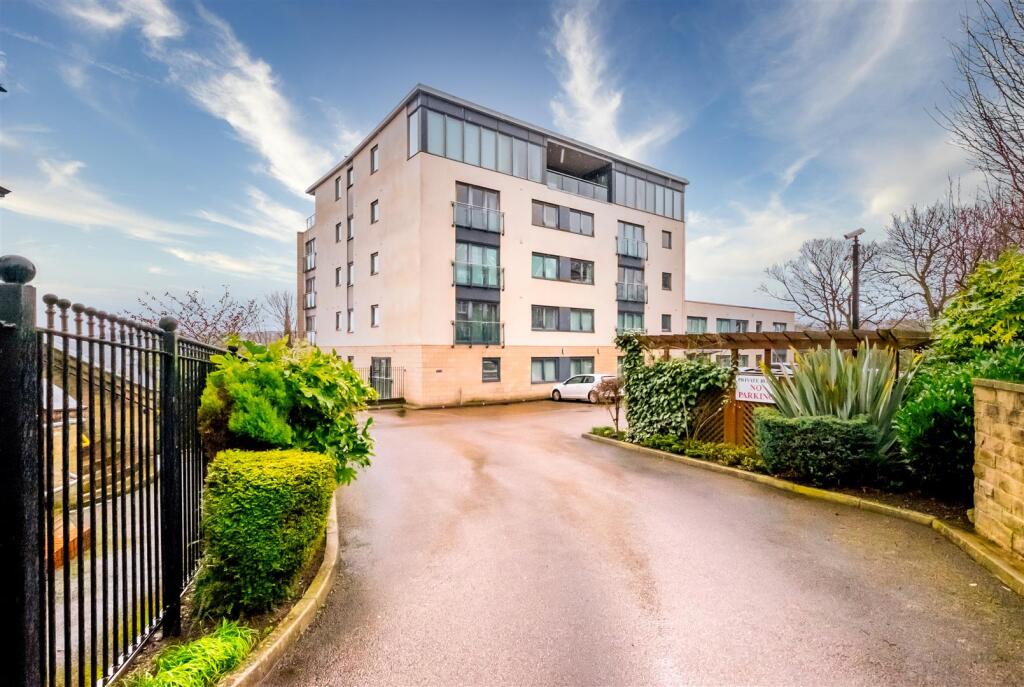 Main image of property: Parsonage Lane, Brighouse