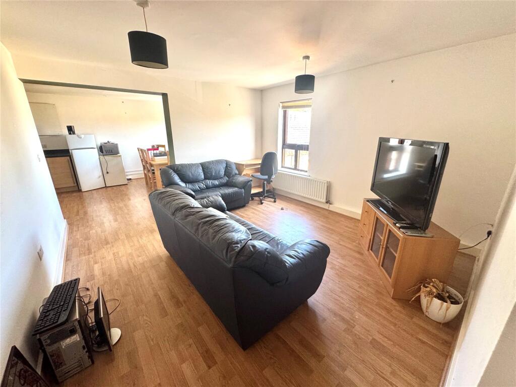 Woodlands Village, Wakefield, West Yorkshire, WF1 photo 2