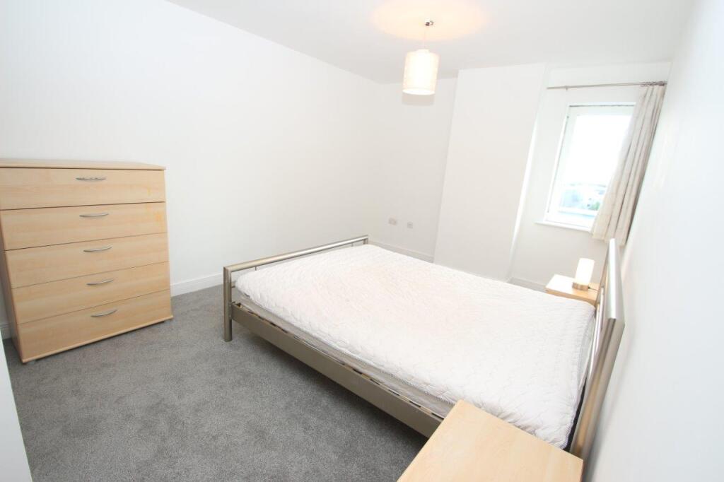 Apartment in Newcastle upon Tyne, Tyne and Wear - View 4