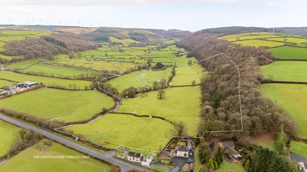 Main image of property: Pontarsais, Carmarthen, SA32