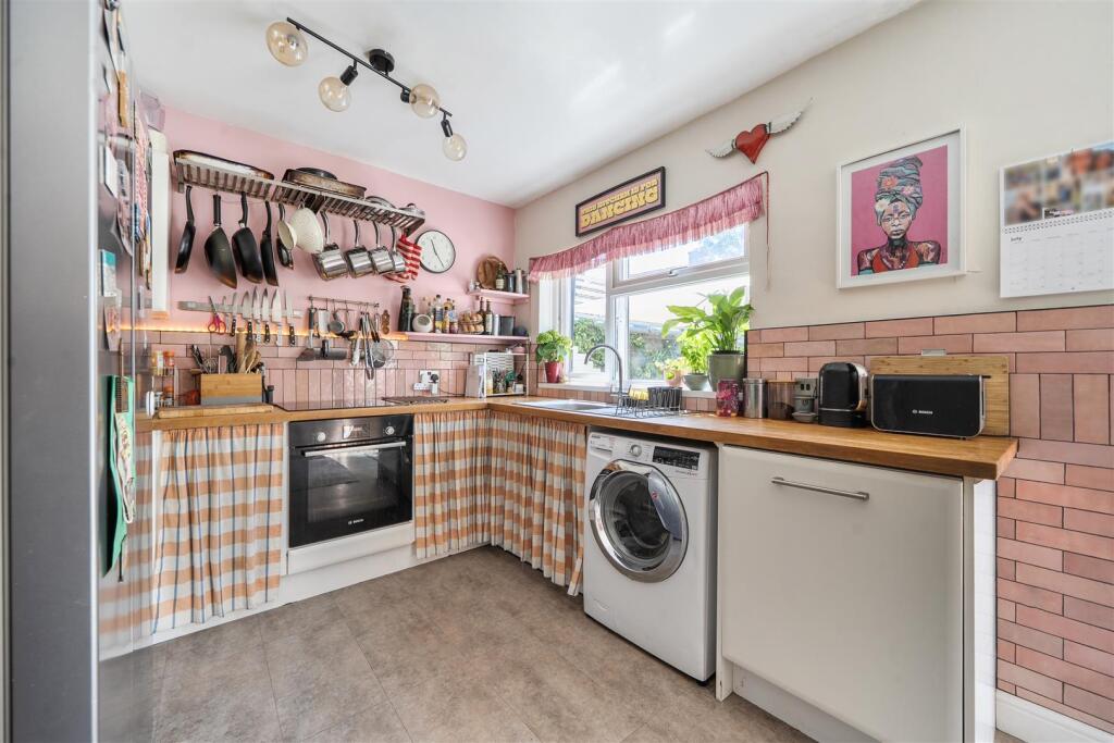 Shelldale Road, Portslade, Brighton - View 5