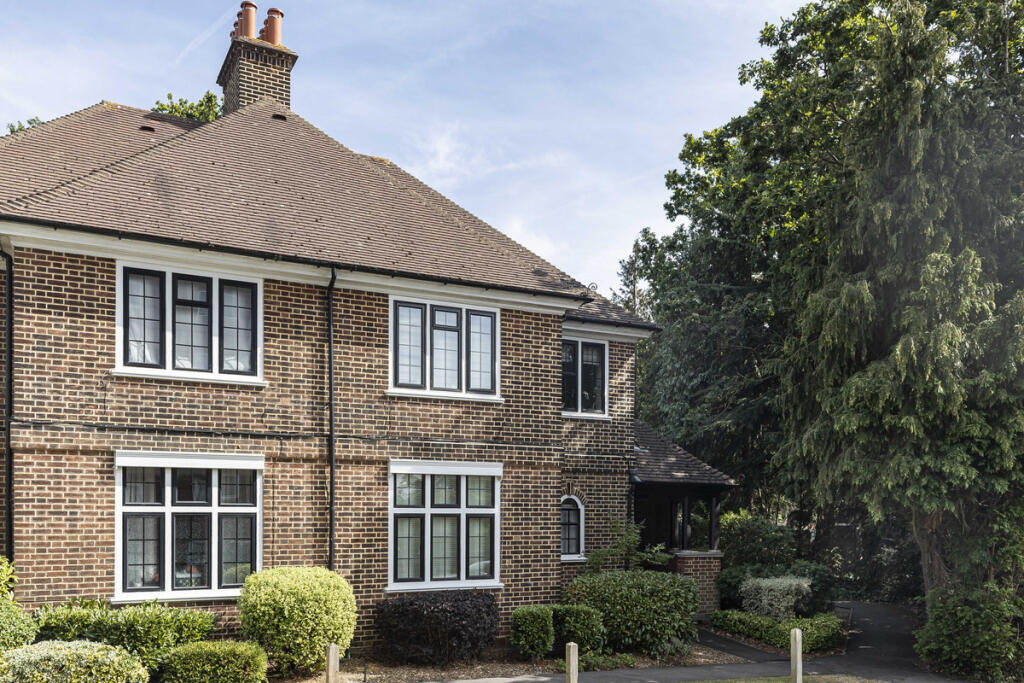 Main image of property: Southend Road, Beckenham, BR3