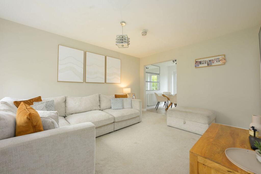 House in Reddingmuirhead, Falkirk - View 4