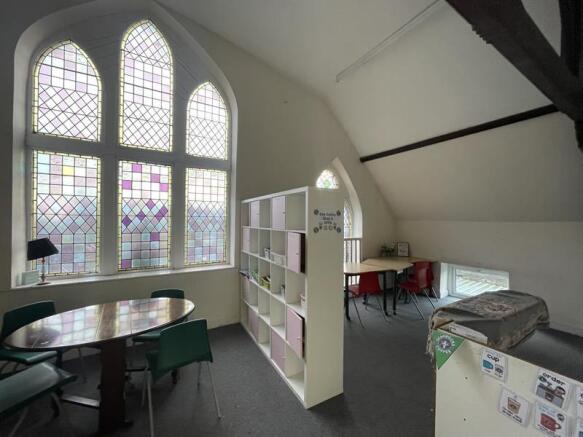 Photo 8