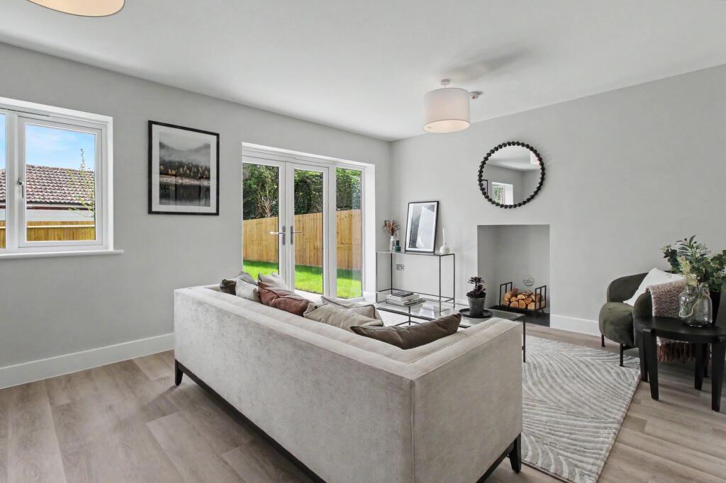 House in Tonbridge - More