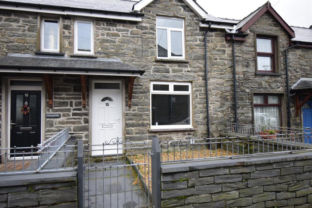 Main image of property: Park Square, Blaenau Ffestiniog