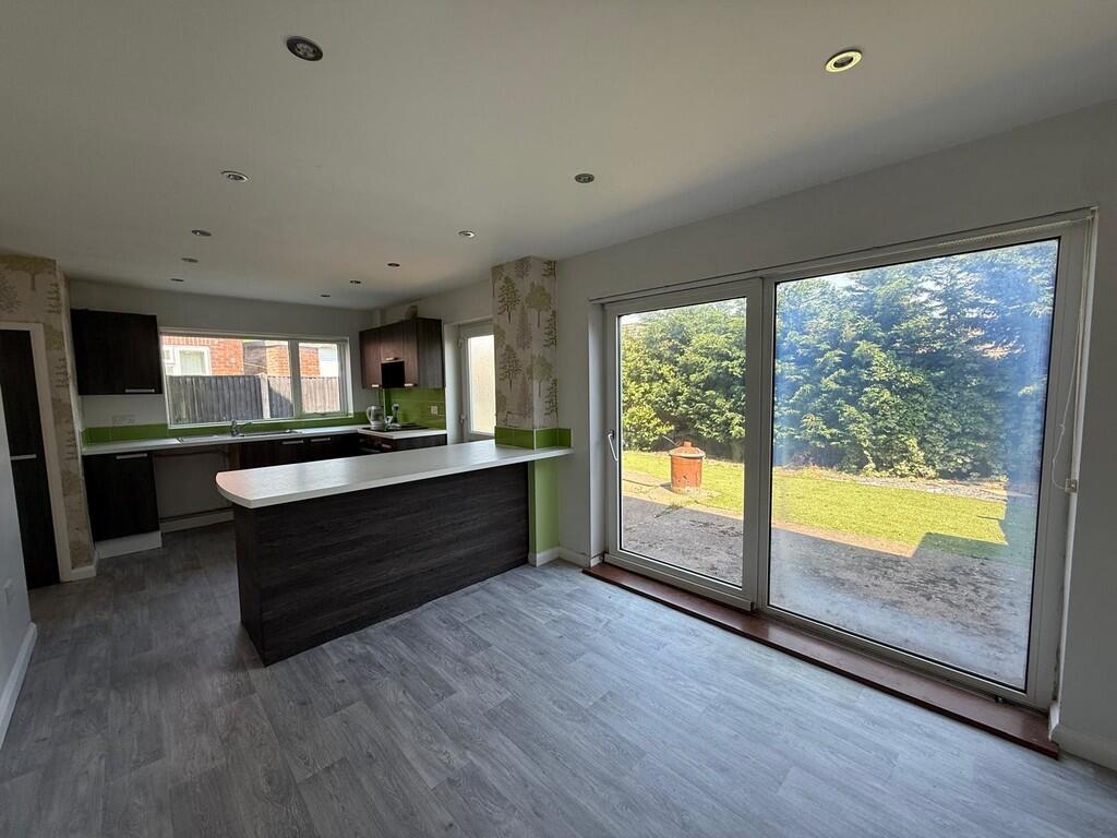 House in Newark and Sherwood, Rainworth - View 2