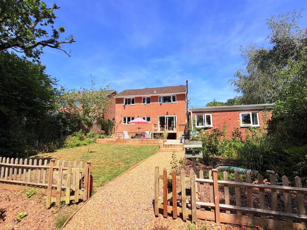 Main image of property: Colden Common, Winchester