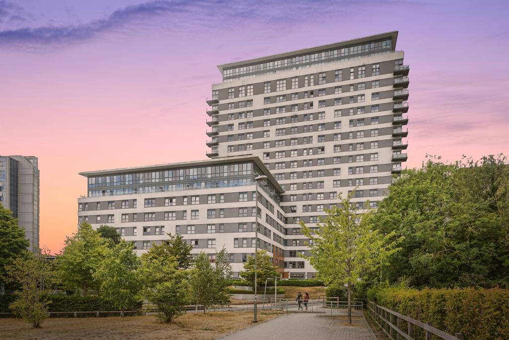 Main image of property: Skyline Plaza, Basingstoke