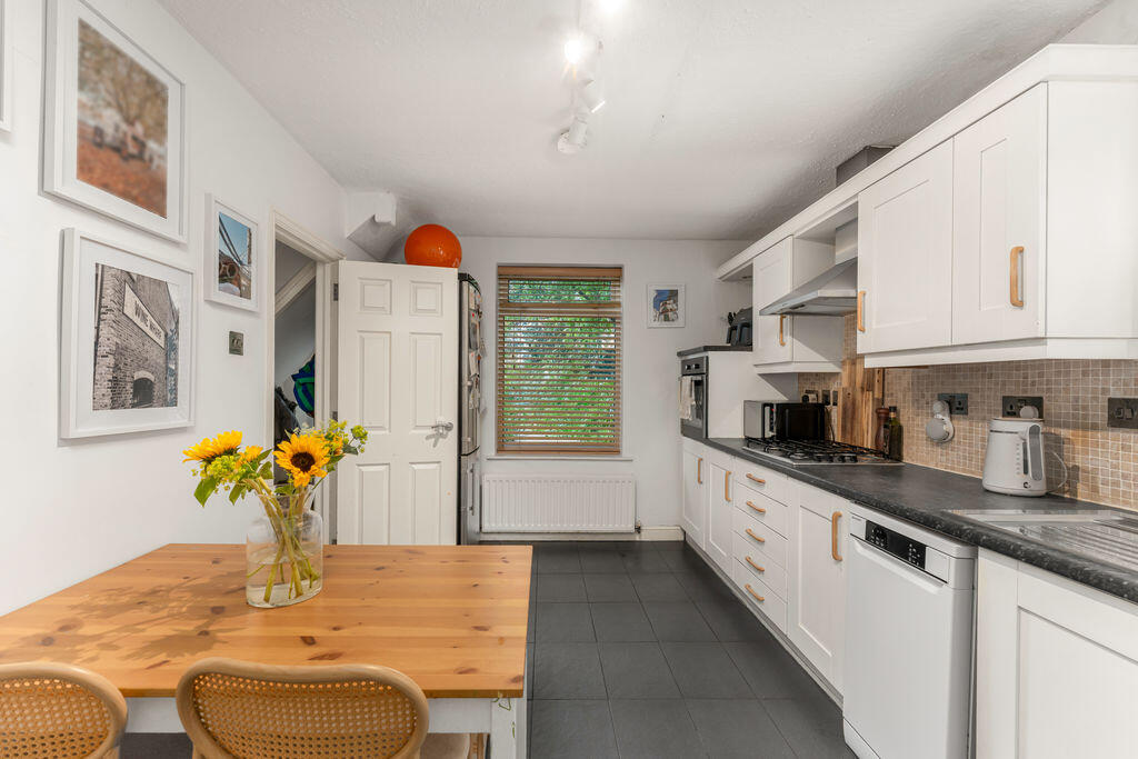 House in Cherwell, Banbury - More