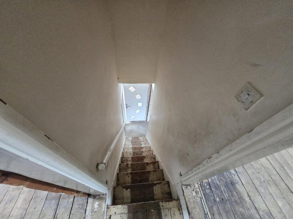 House in Nottingham - View 2