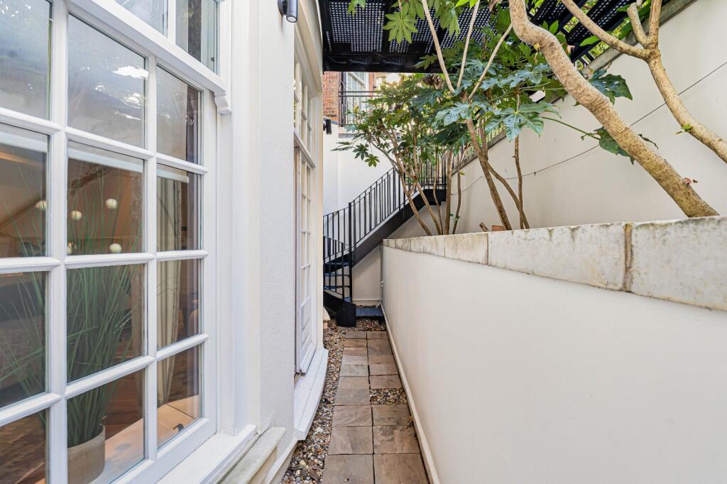 Apartment in London, Marylebone - View 5