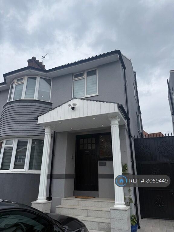 Main image of property: Bowes Road, London, W3