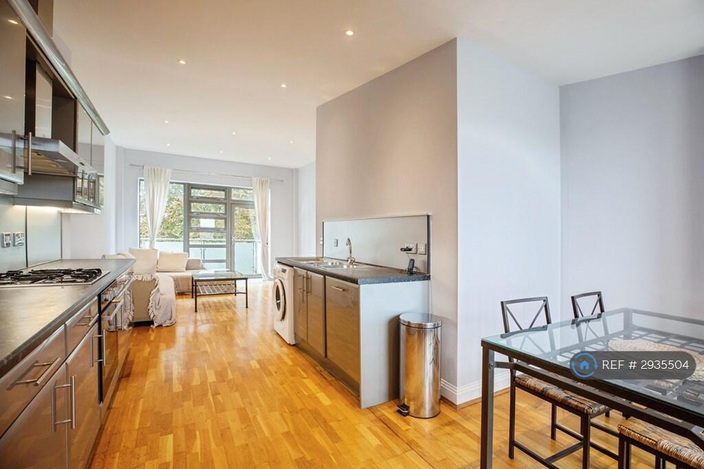 Apartment in London, Rotherhithe - View 5