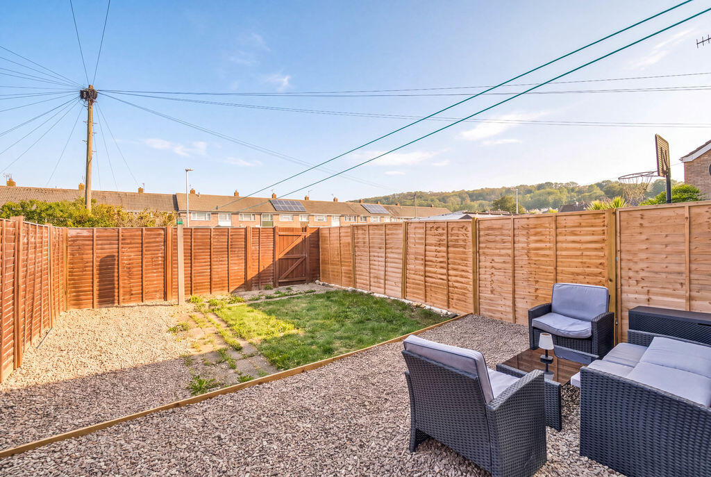 House in Weston-super-Mare, Oldmixon - View 4