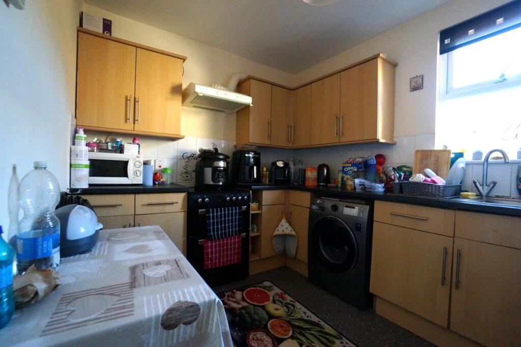 Apartment in Ipswich - View 3