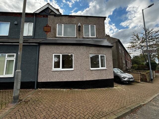Main image of property: High street, Sutton-In-Ashfield, NG17