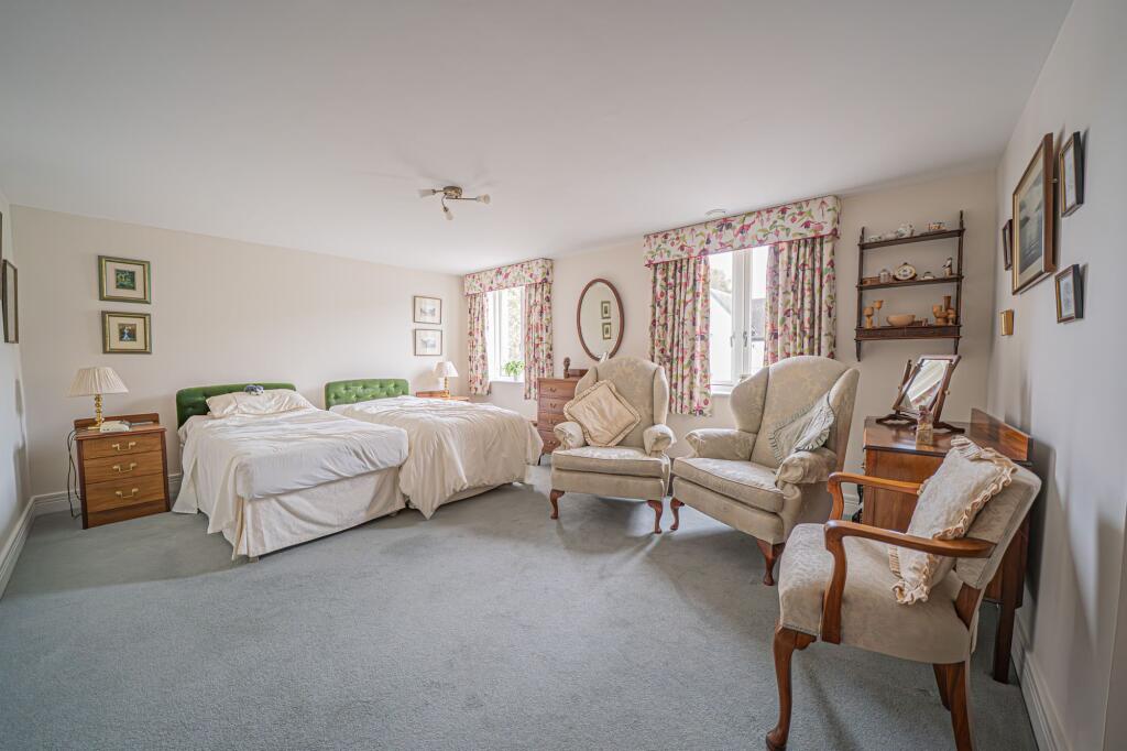 Apartment in Birmingham - More
