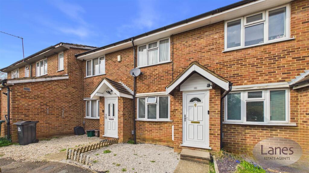 Main image of property: The Canadas, Broxbourne