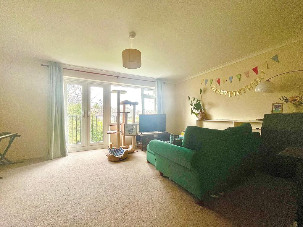 Main image of property: Combedene, Cumberland Place