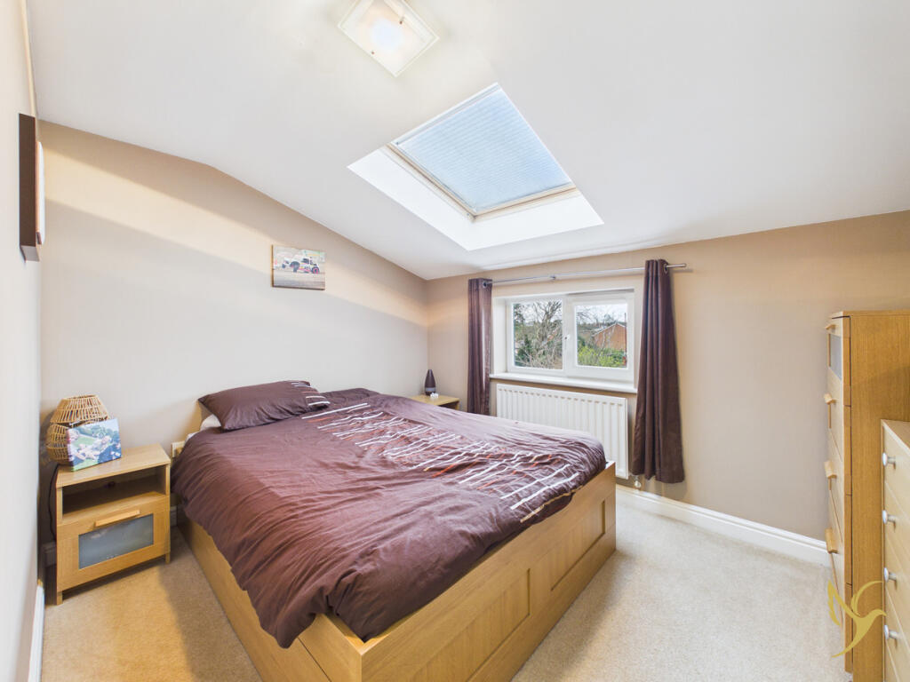#WelcomeHome to: Pinewood House, Coombs Road, Worcester, WR3 - More