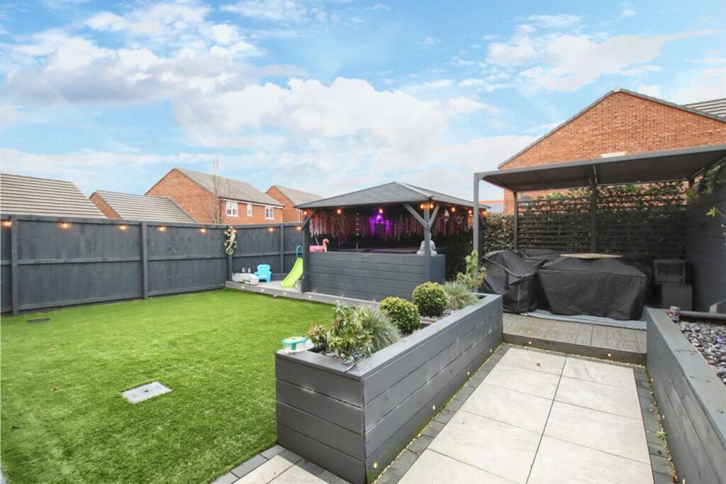 House in Stockton-on-Tees - View 4