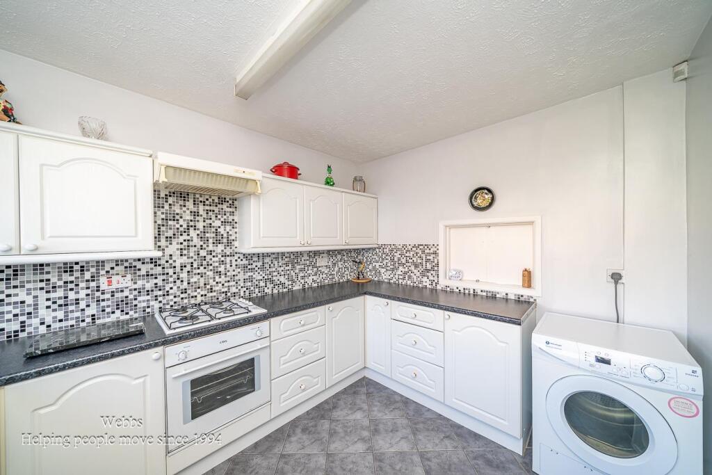 House in Walsall, West Midlands - View 5