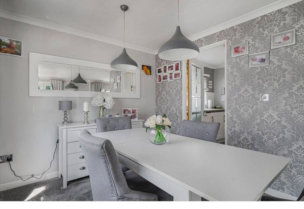 House in Tonbridge and Malling, Wrotham - More