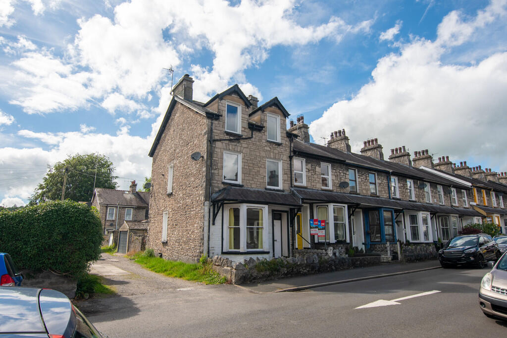 Main image of property: 54 Park Avenue, Kendal, Cumbria, LA9 5QW
