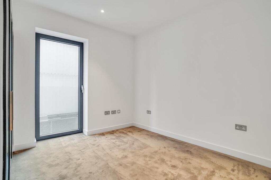 Apartment in London - View 4