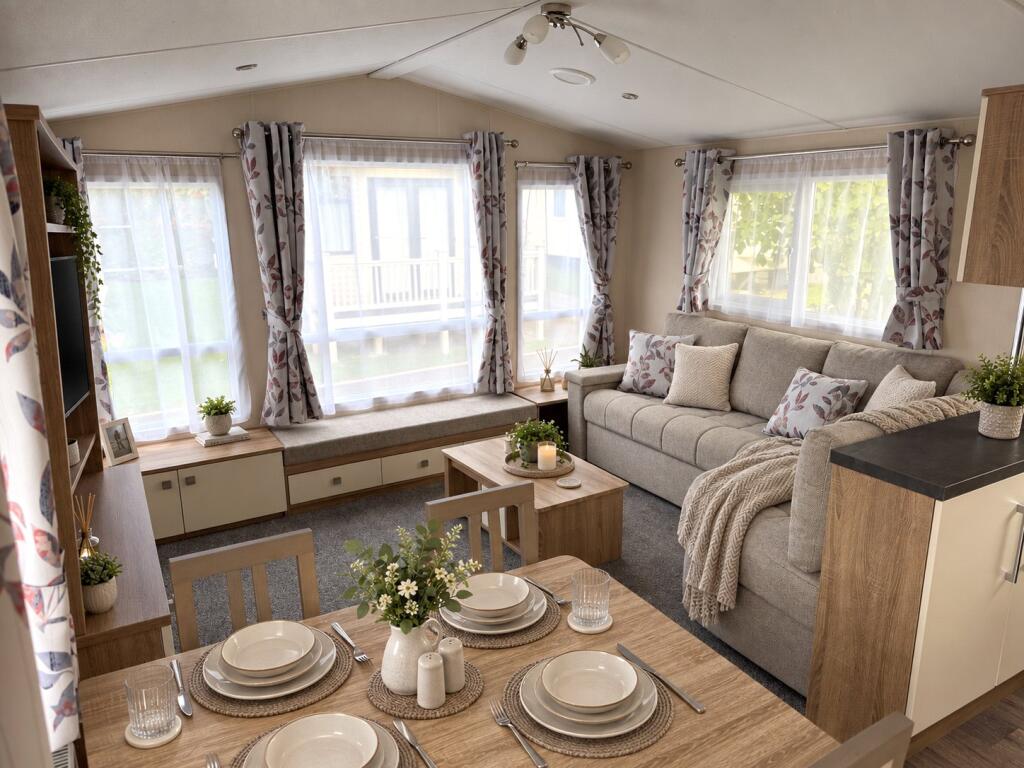 Hinderwell Lane, Runswick, Saltburn-by-the-Sea, North Yorkshire, TS13 - More