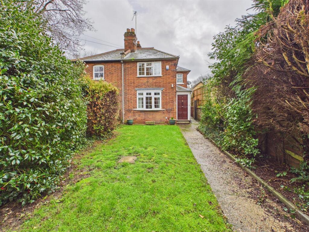 Main image of property: Gipsy Lane, Tilehurst, Reading
