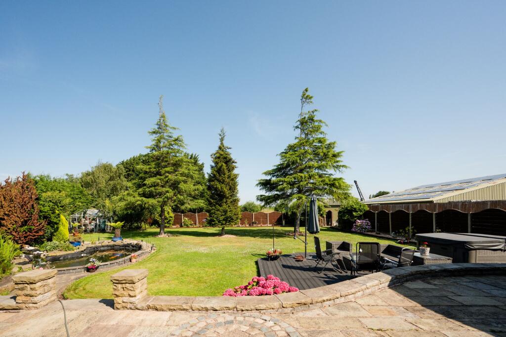 Moss Lane, Hesketh Bank, PR4 - View 4