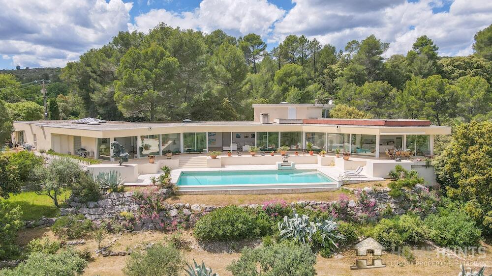 Main image of property: Provence-Alps-Cote d`Azur, Var, Salernes