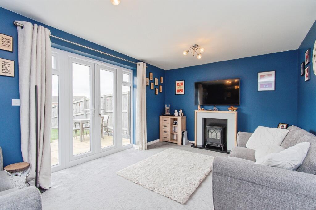 Staxton Grove, CASTLEFORD photo 2
