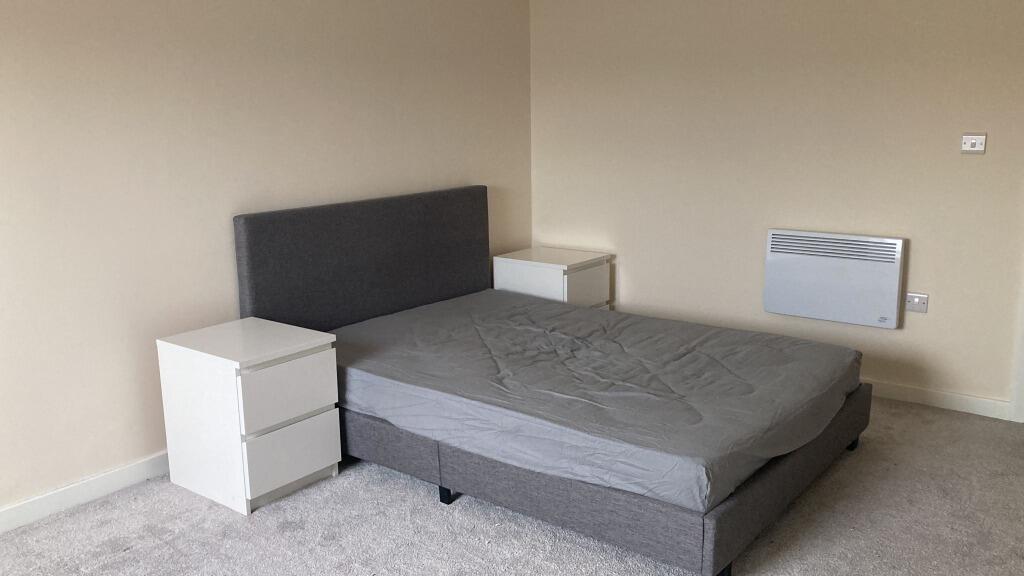 Apartment in Derby - View 5