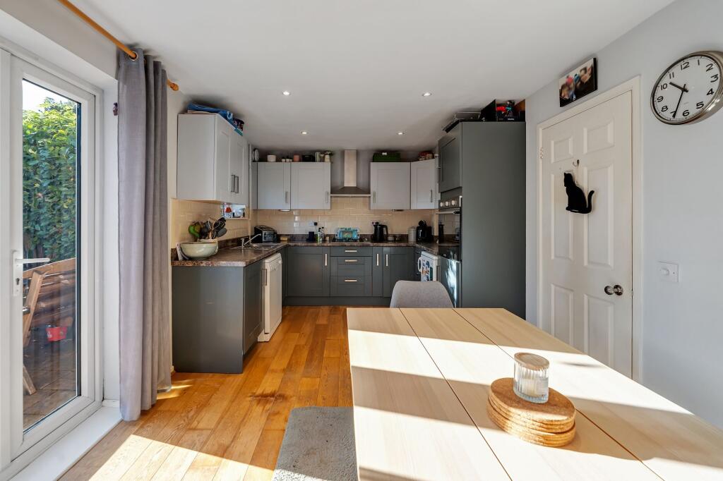 House in Bristol - View 3