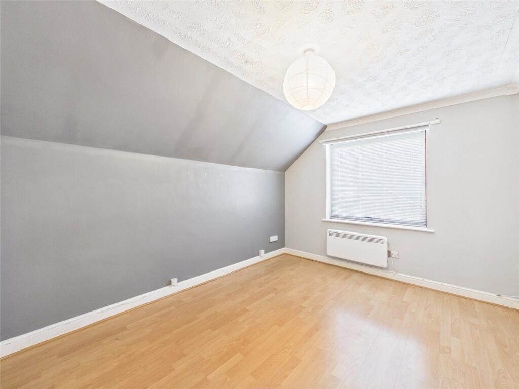 Apartment in Nottingham, Chilwell - More